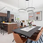 Villa Prima *