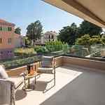 Prima *