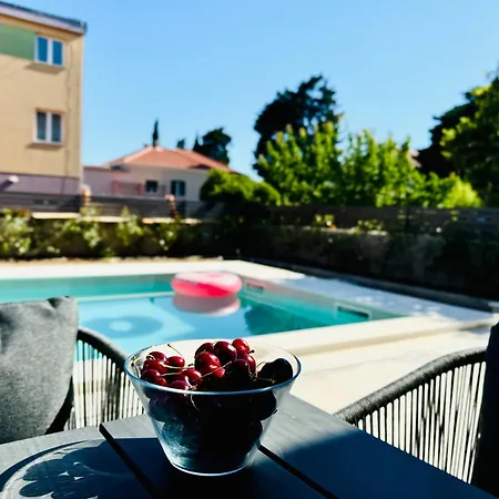 Villa Prima *